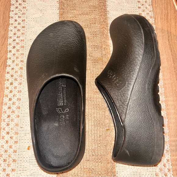 Birkenstock Shoes - Birkenstocks  Black Birki's work Clogs size 6- 6.5 ladies 240 37 EU